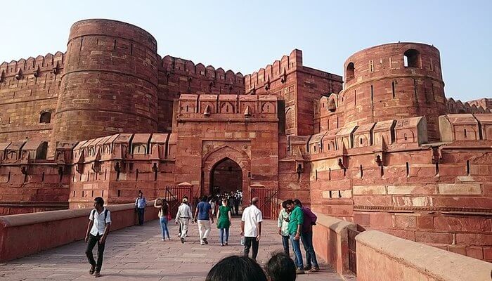 Delhi to Agra Taxi | Agra Sightseeing Tour Package